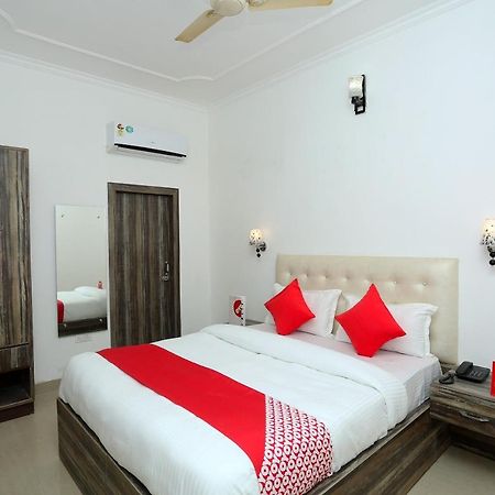 Oyo 16544 Bella Vista By Jordan Hotel Agra  Exterior photo