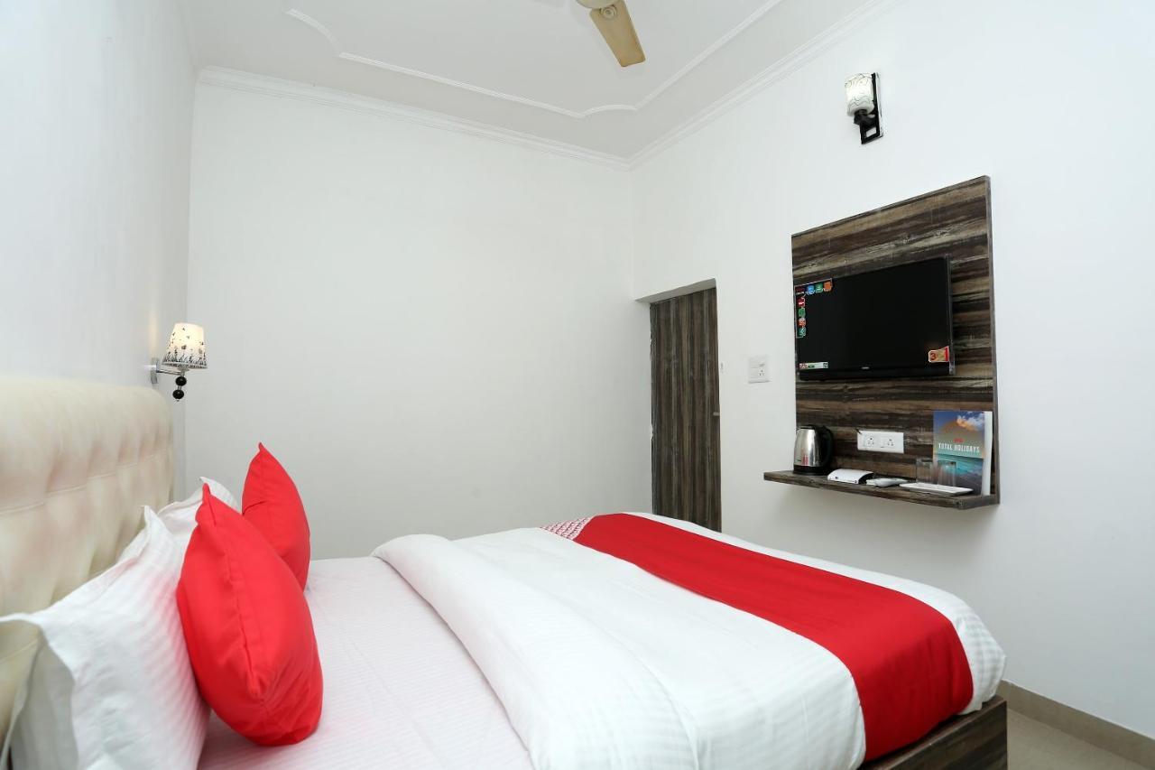 Oyo 16544 Bella Vista By Jordan Hotel Agra  Exterior photo